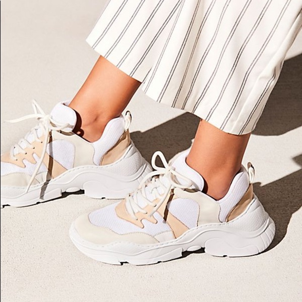 Schutz - Jackye “Dad Snekaer”